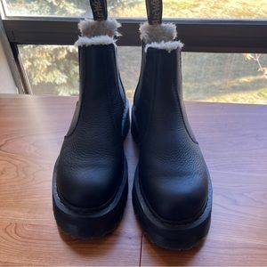 2976 FAUX FUR LINED PLATFORM CHELSEA BOOTS